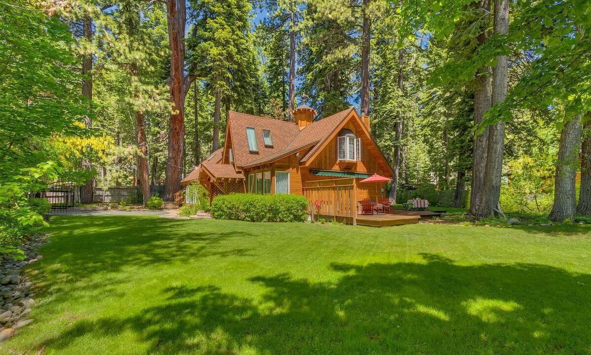 Photo of Others in Tahoe Pines