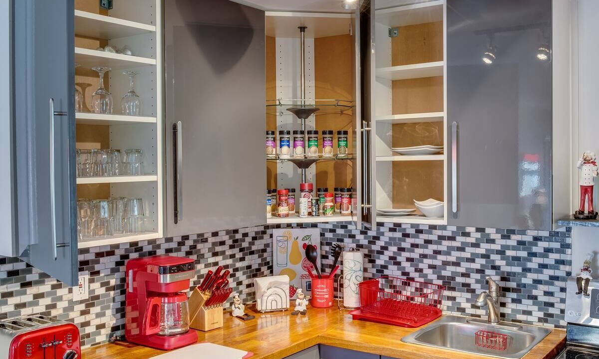 Photo of Kitchen in Coral Ridge