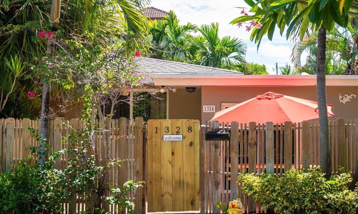 Photo of Outdoor in Coral Ridge