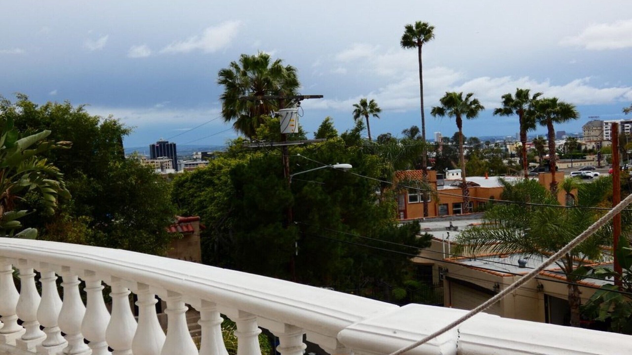 Photo of Outdoor in Hollywood Dell
