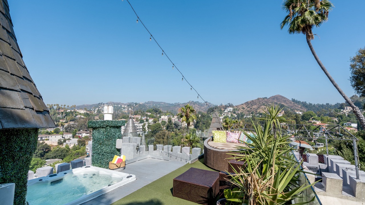 Photo of Outdoor in Hollywood Dell
