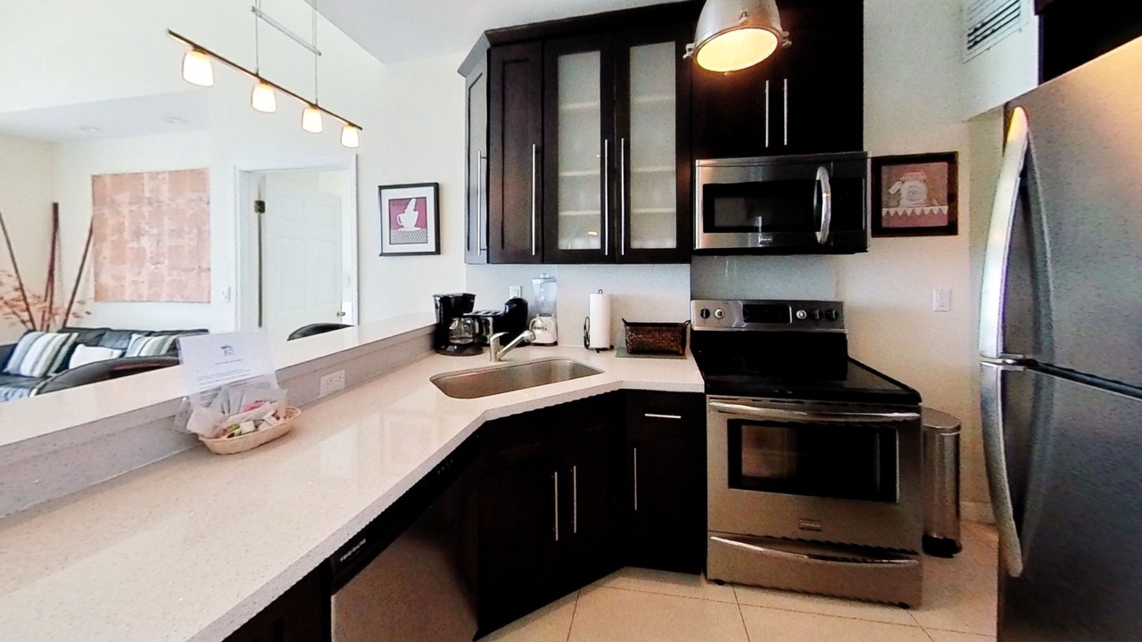 Photo of Kitchen in Mid Beach