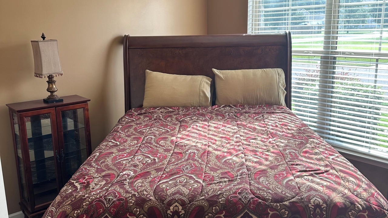 Photo of Bedroom in Tuscaloosa