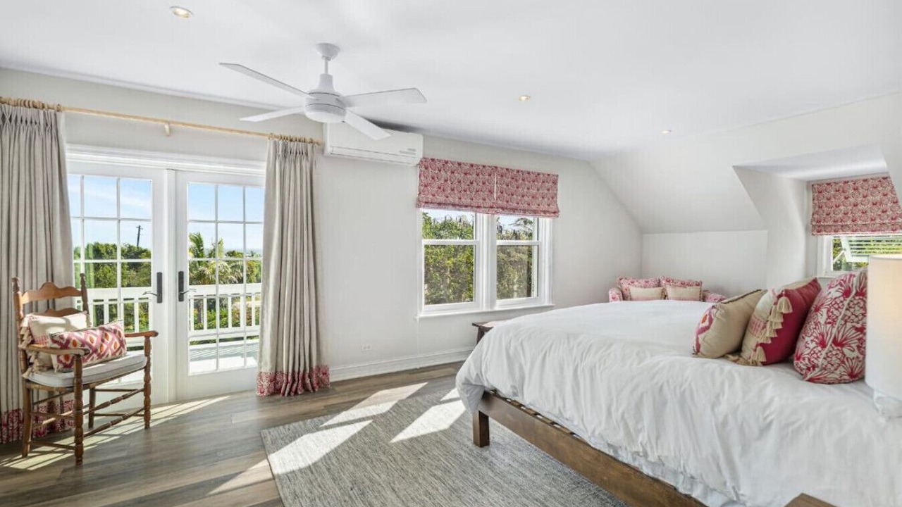 Photo of Bedroom in Governor's Harbour