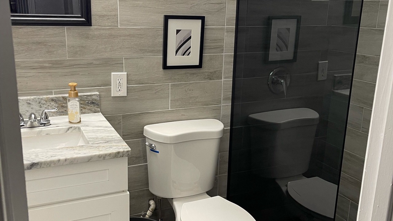 Photo of Bathroom in Dania Beach