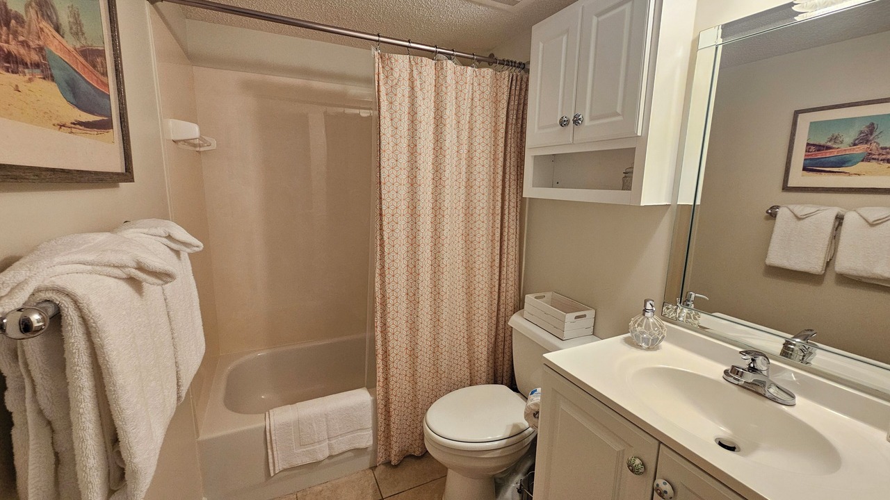 Photo of Bathroom in Ono Island