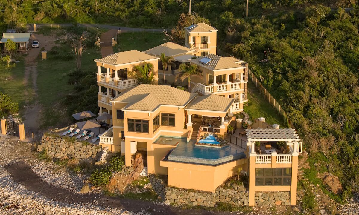 Photo of Outdoor in Estate Johns Folly
