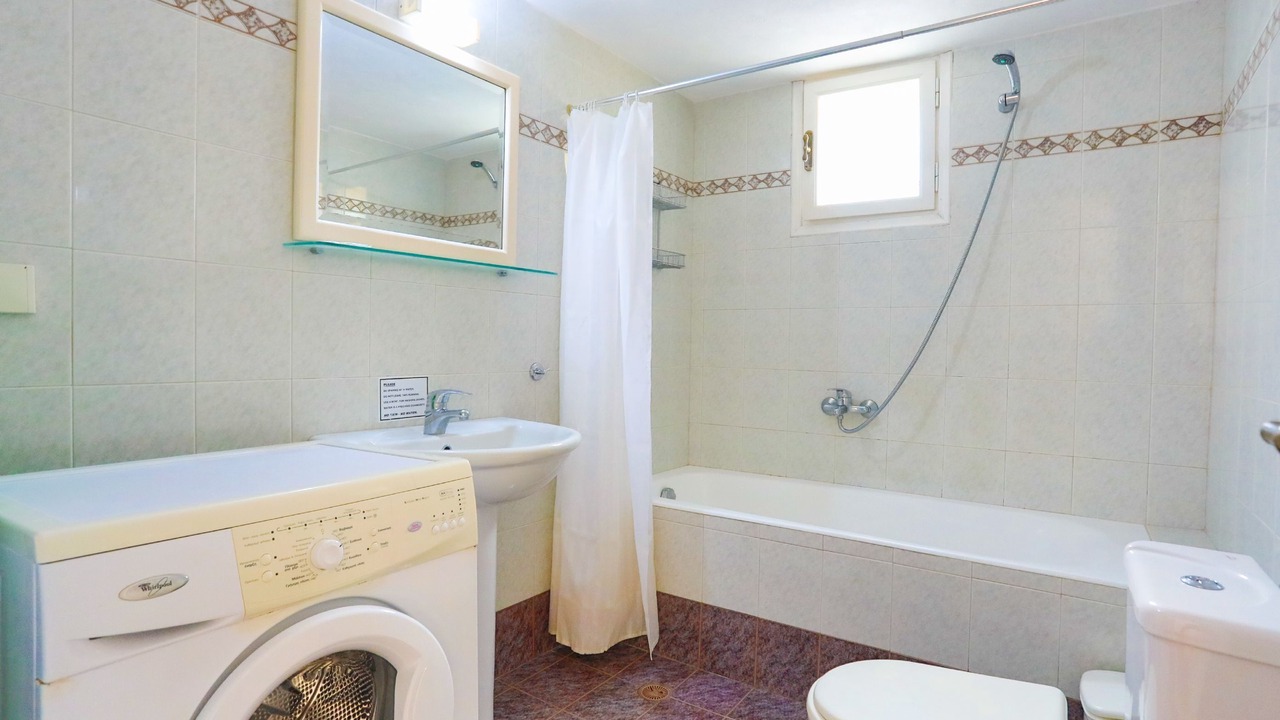 Photo of Bathroom in Lakka