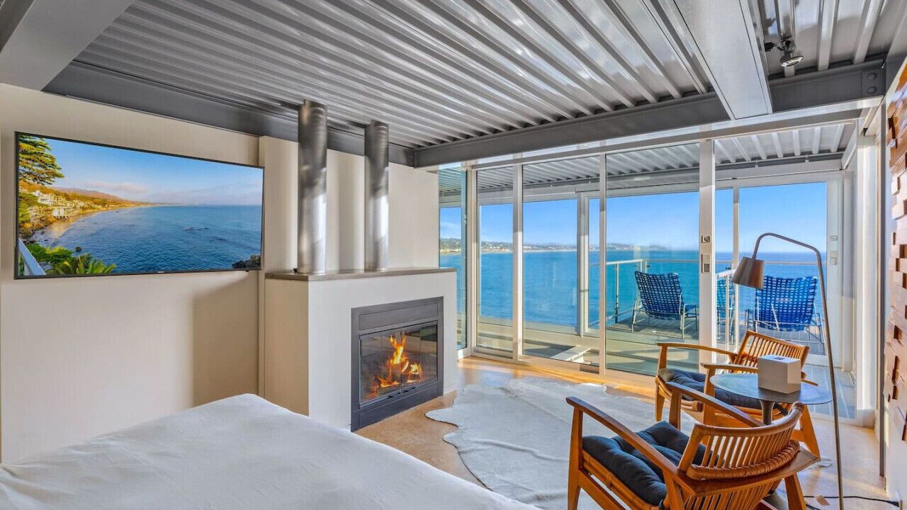 Photo of Bedroom in Western Malibu