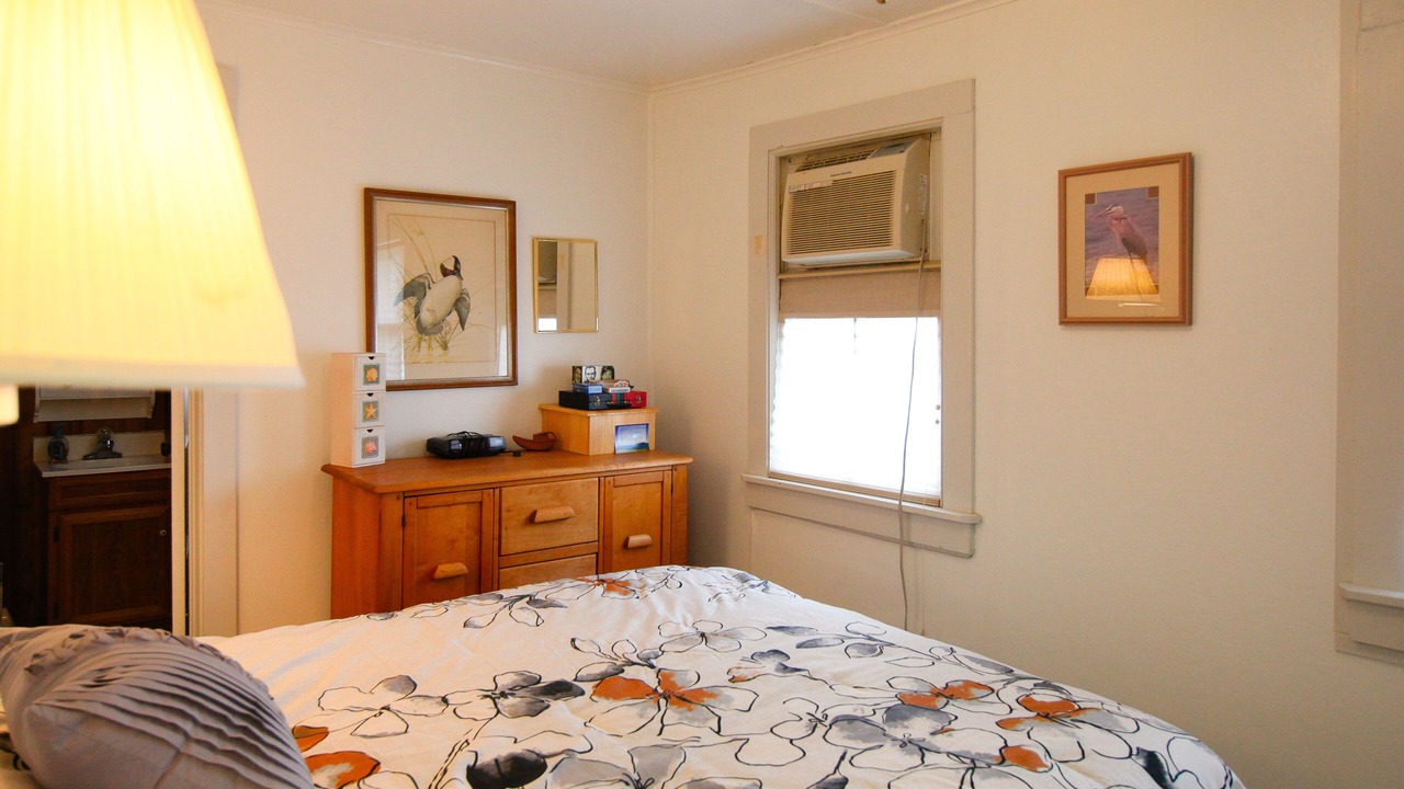 Photo of Bedroom in Hammondsport