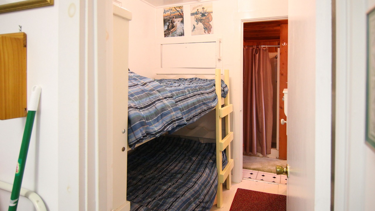 Photo of Bedroom in Hammondsport