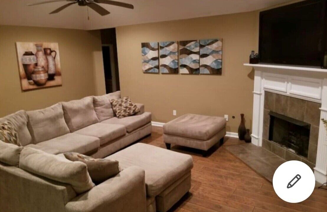 Photo of Livingroom in Duncanville