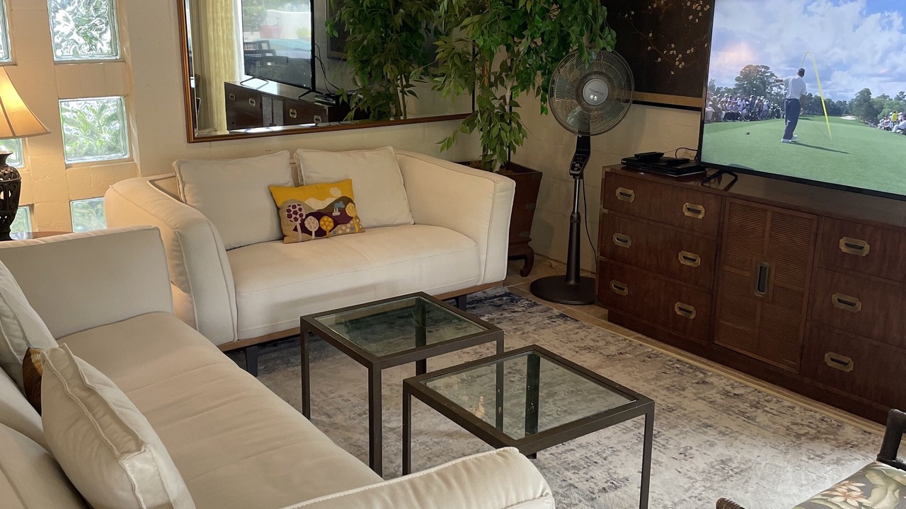 Photo of Livingroom in Corona del Mar
