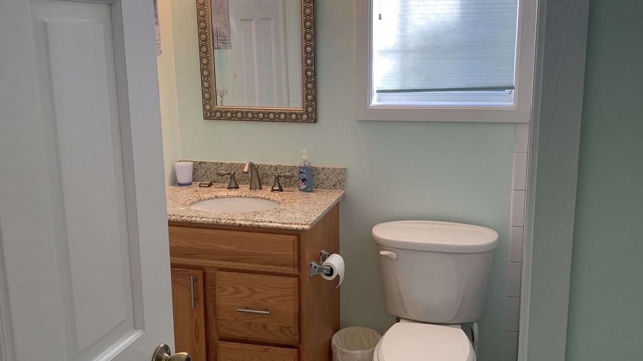 Photo of Bathroom in Green Turtle Cay