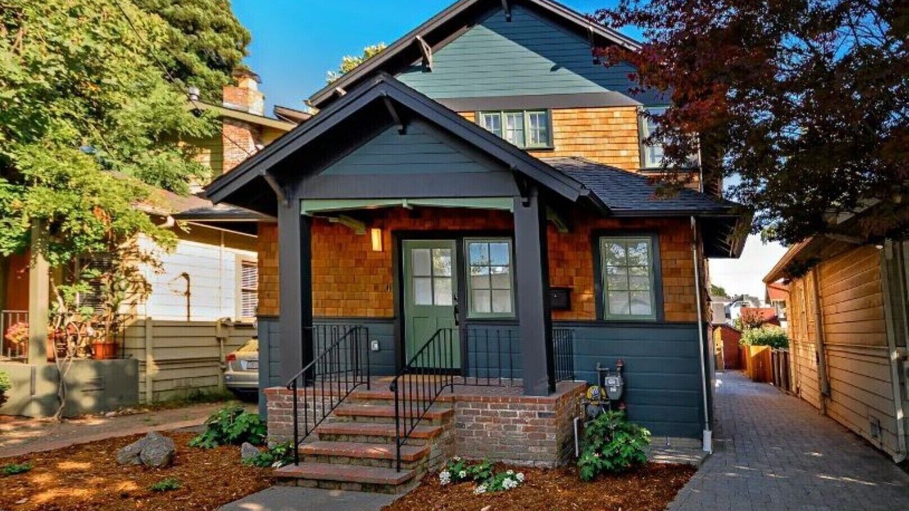 Photo of Outdoor in Rockridge
