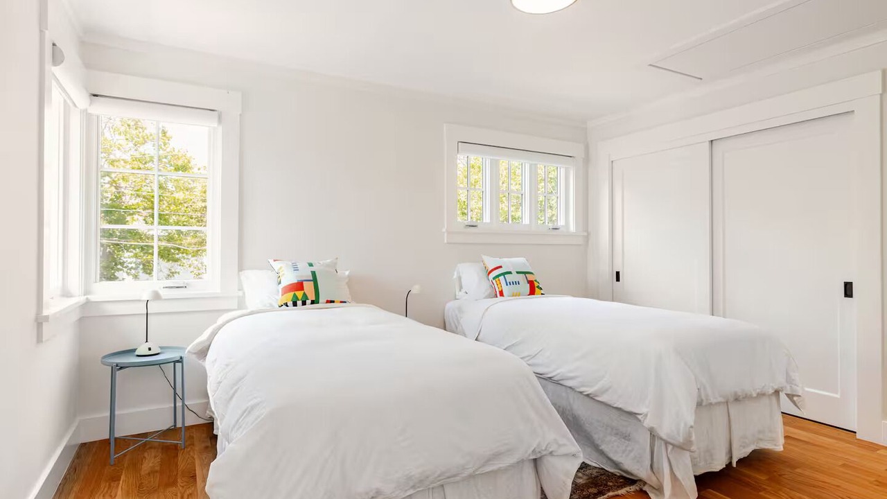 Photo of Bedroom in Rockridge