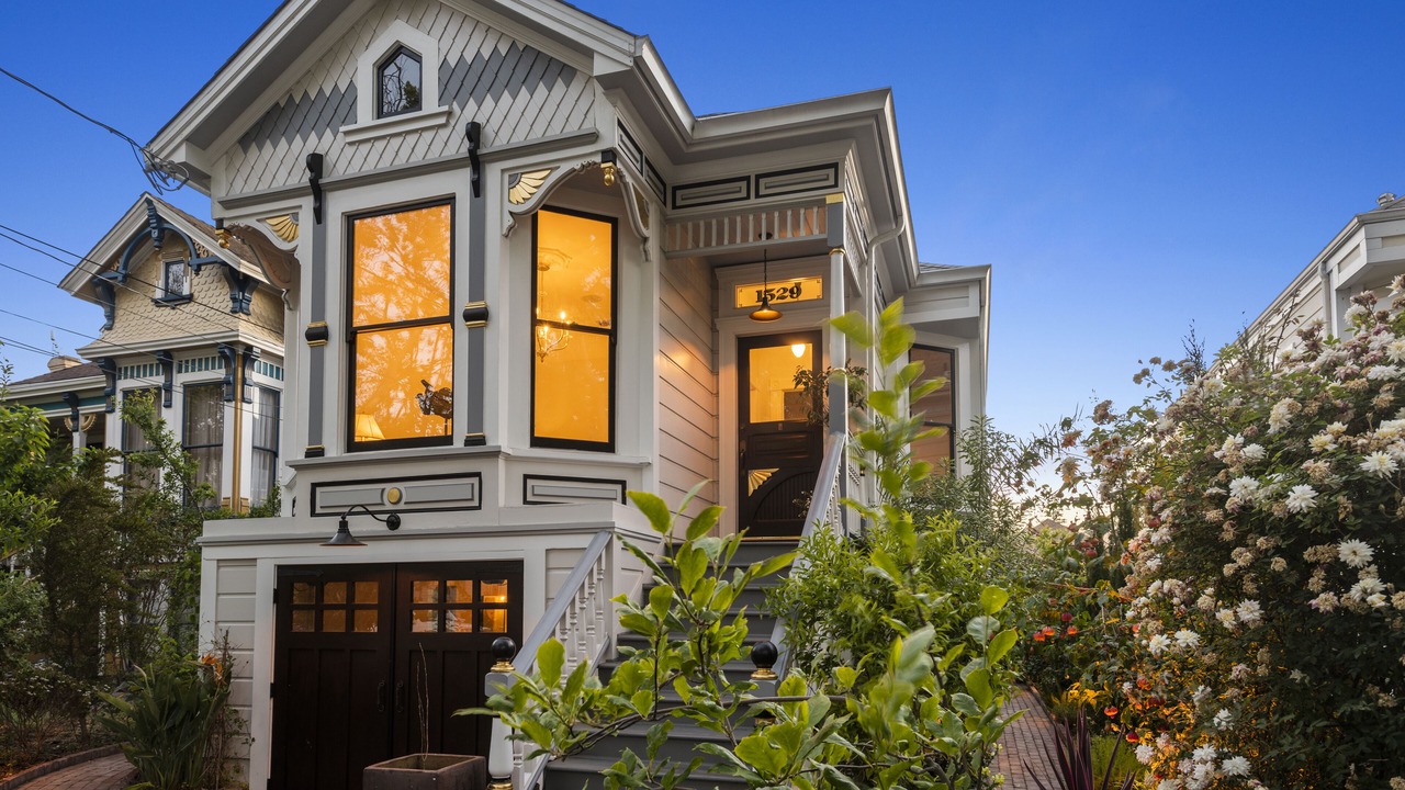 Photo of Outdoor in West Alameda
