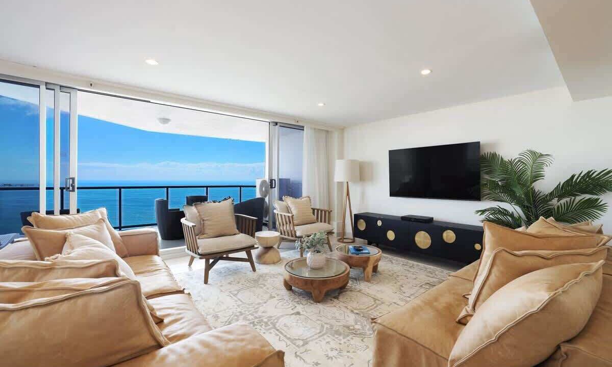 Photo of Livingroom in Surfers Paradise