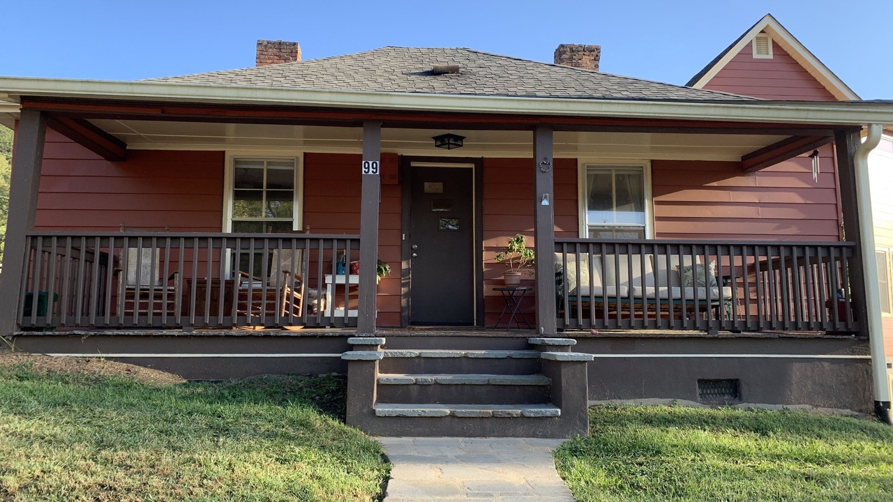 Photo of Outdoor in East End - Valley Street