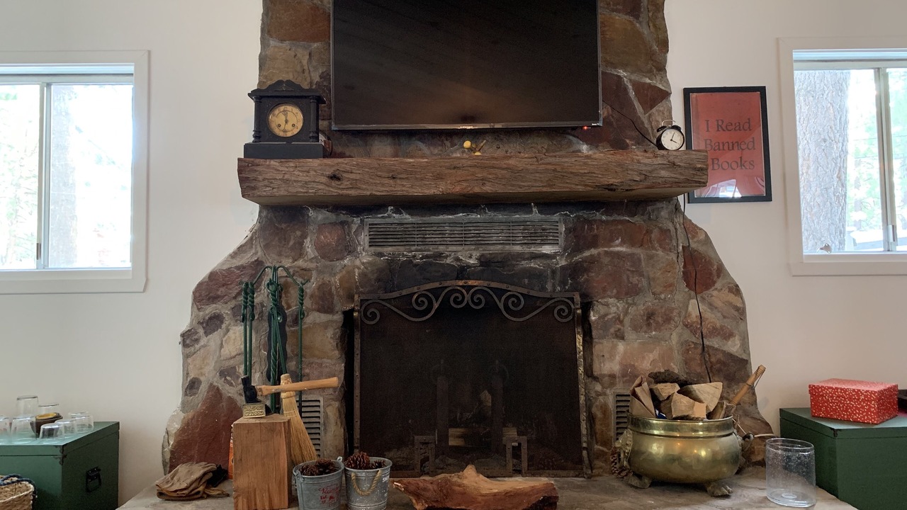 Photo of Livingroom in Green Valley Lake