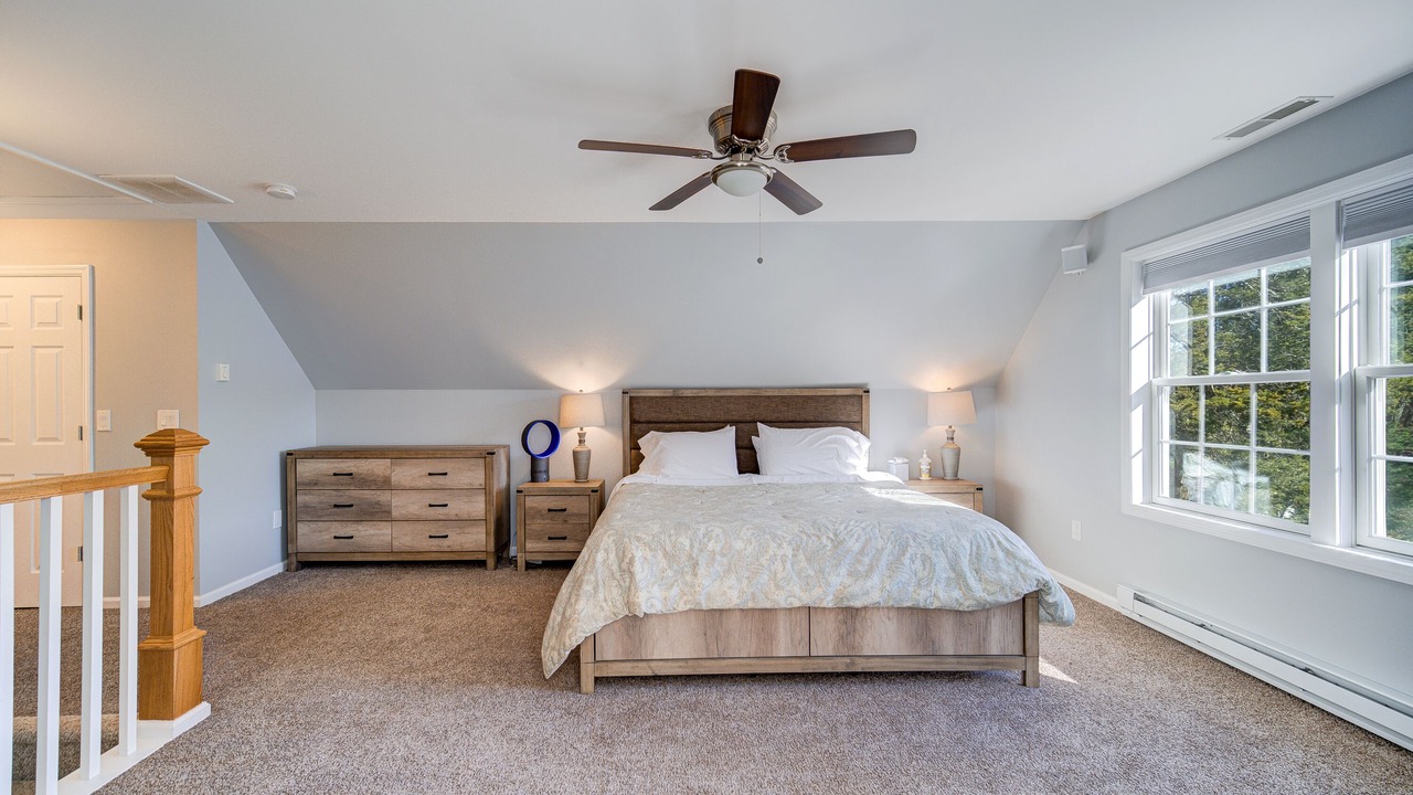 Photo of Bedroom in Holmes