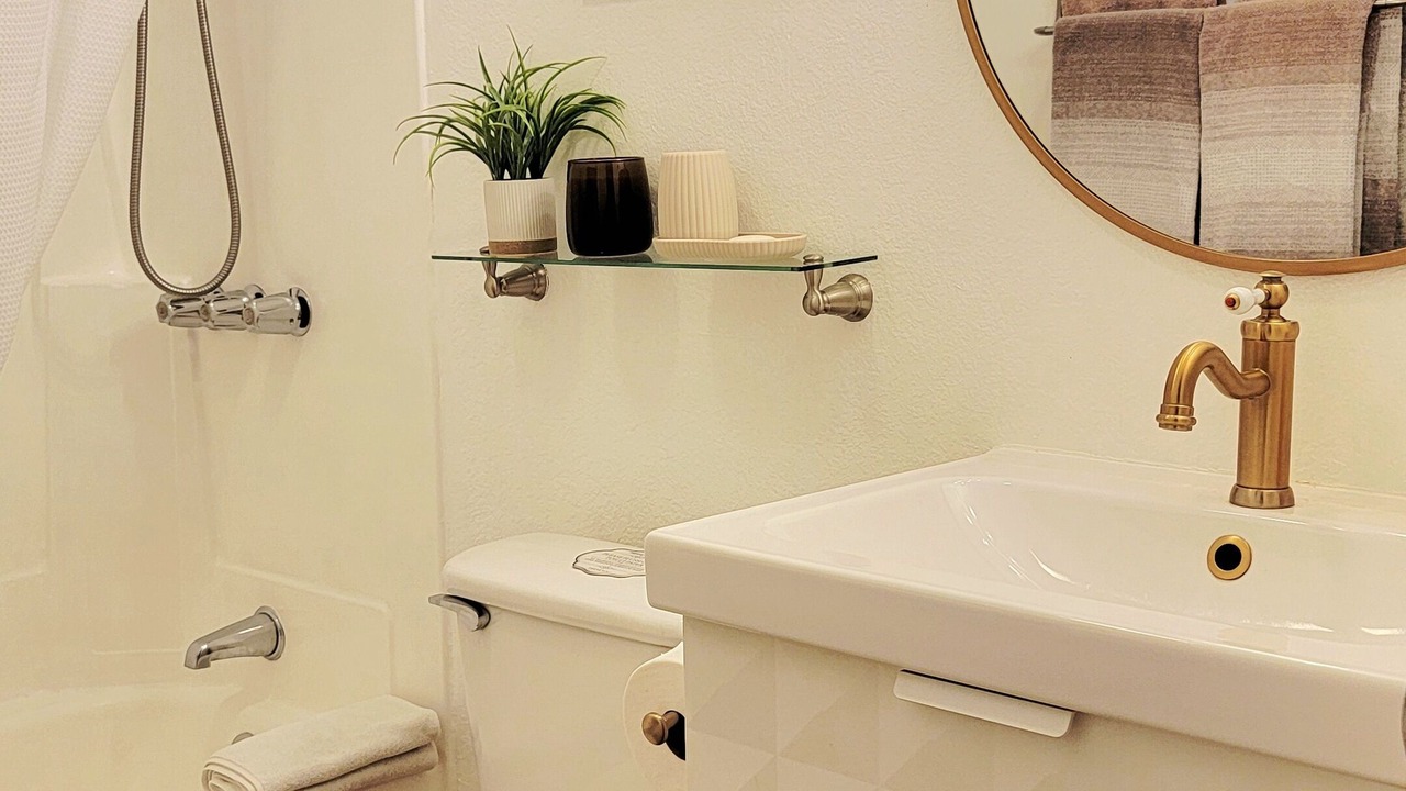 Photo of Bathroom in Joshua Tree