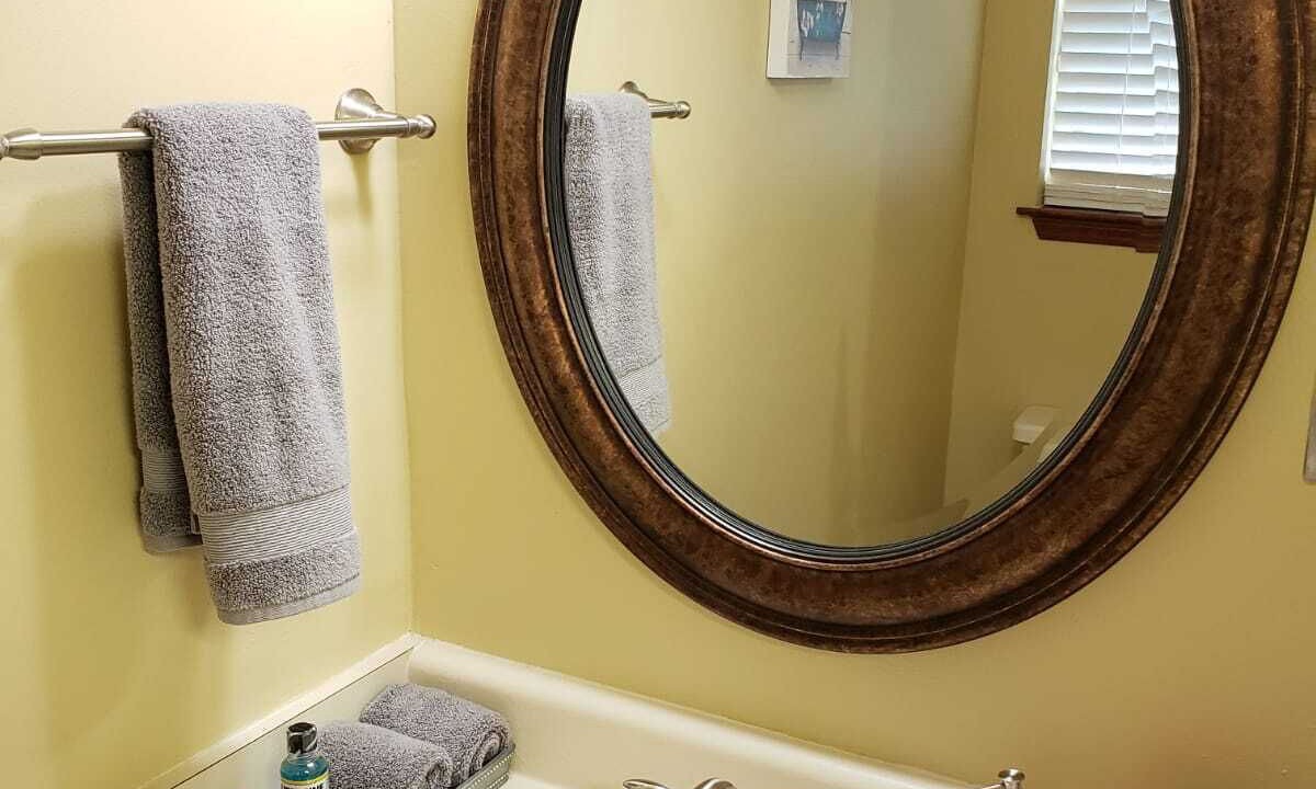 Photo of Bathroom in North Northwest Pensacola