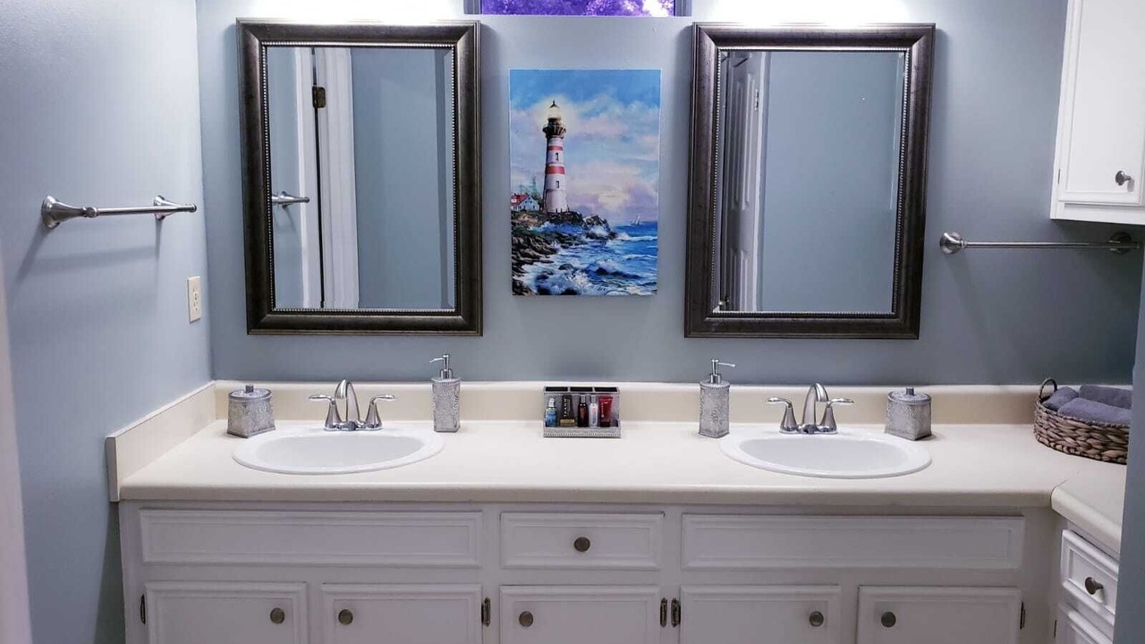 Photo of Bathroom in North Northwest Pensacola