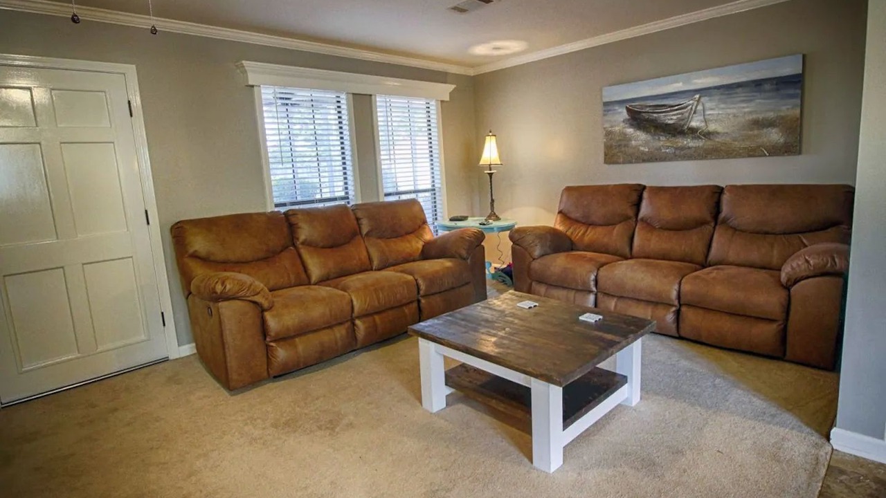 Photo of Livingroom in Sardis
