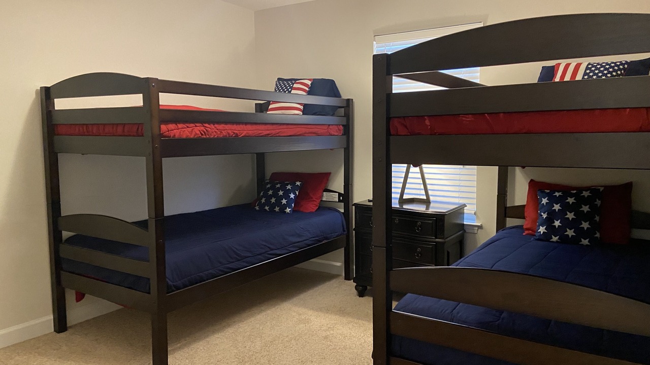 Photo of Bedroom in Long Beach