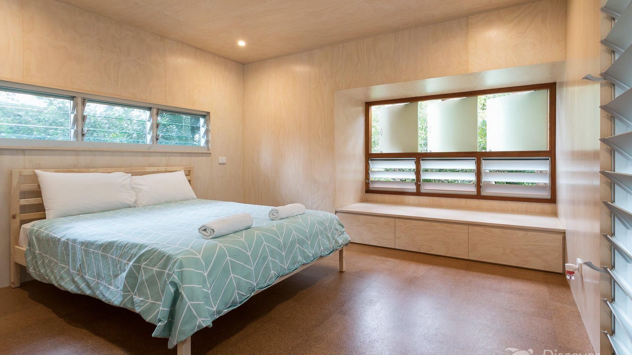 Photo of Bedroom in Point Lookout