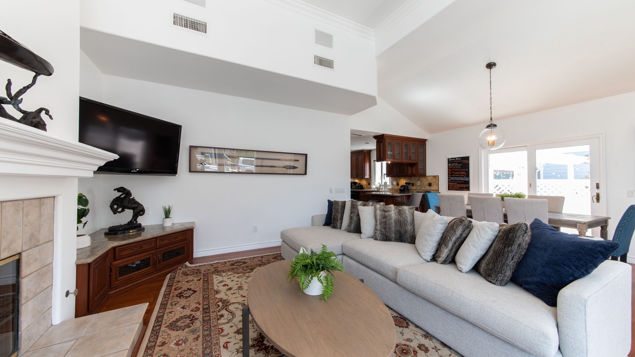 Photo of Bedroom in Balboa Island