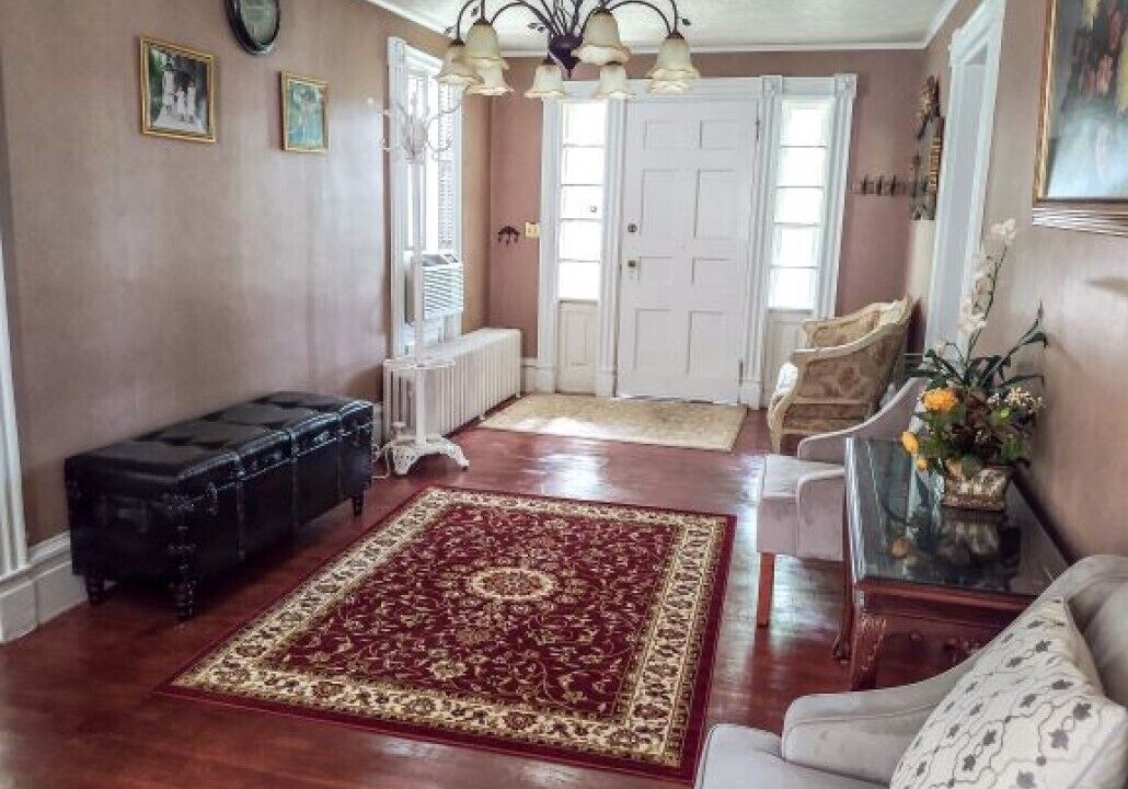 Photo of Livingroom in Chester