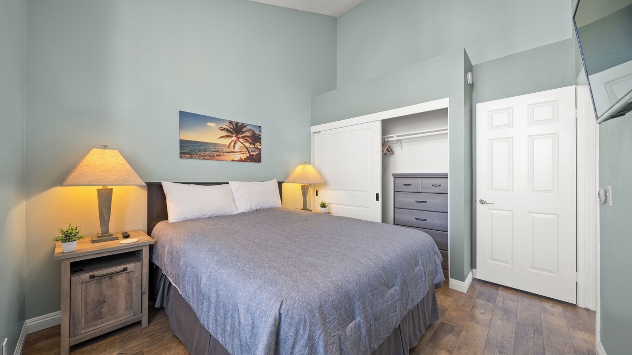 Photo of Bedroom in Huntington Beach