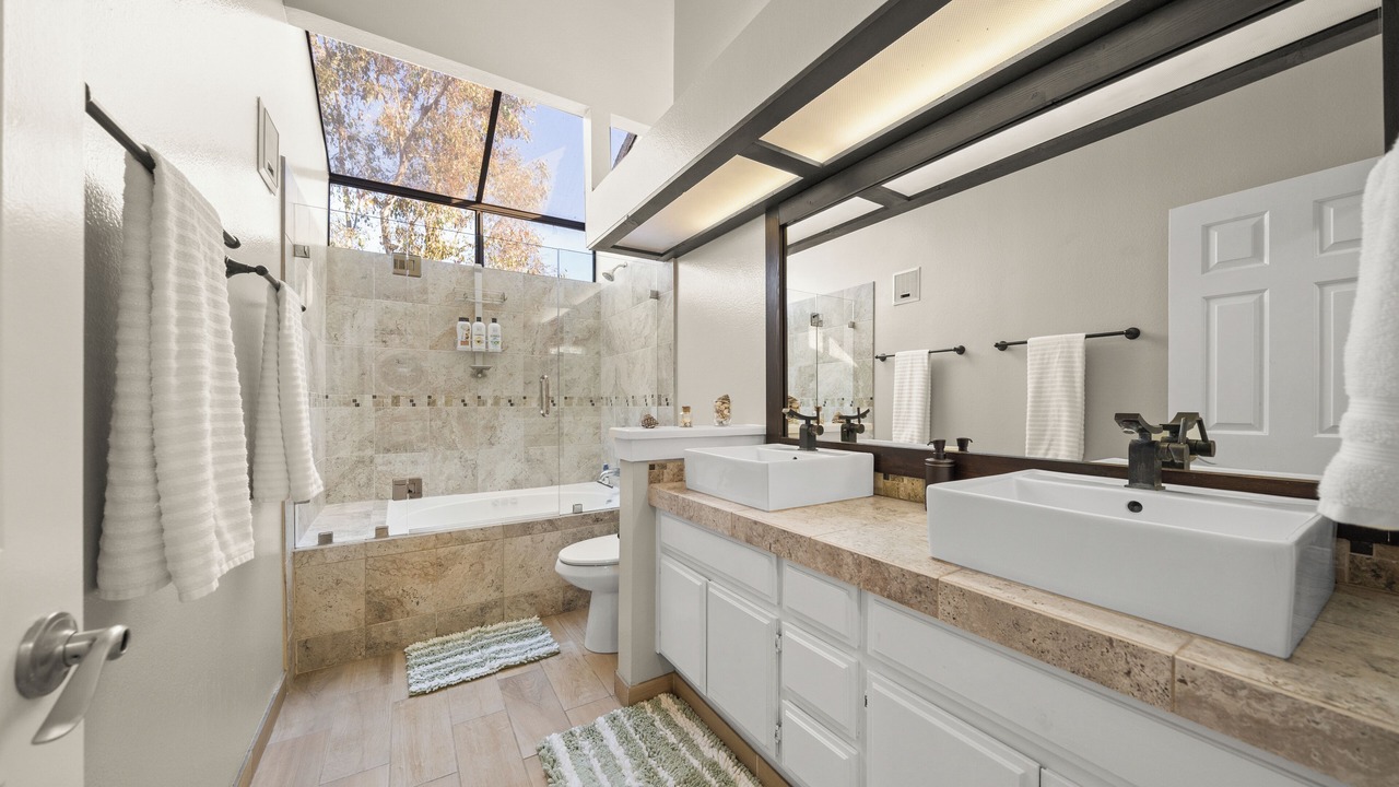 Photo of Bathroom in Huntington Beach