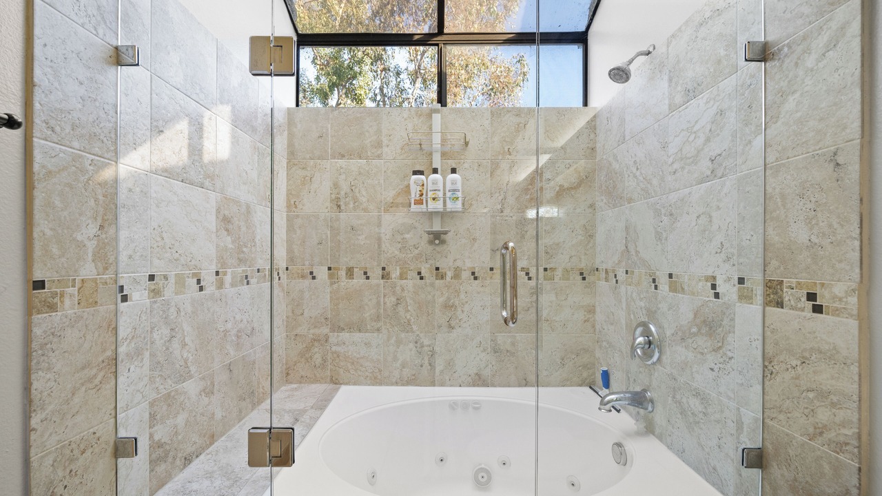 Photo of Bathroom in Huntington Beach