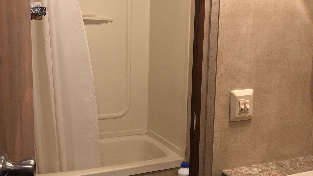Photo of Bathroom in Caspar