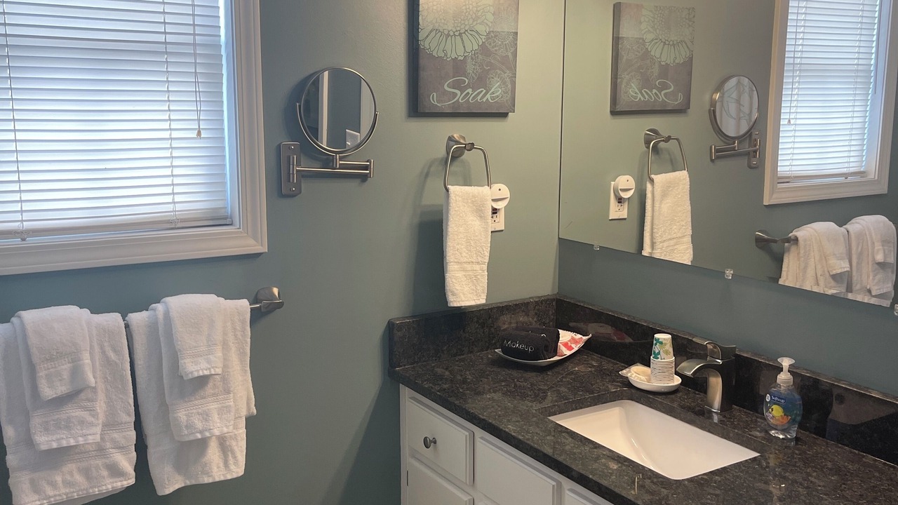Photo of Bathroom in Tuscaloosa