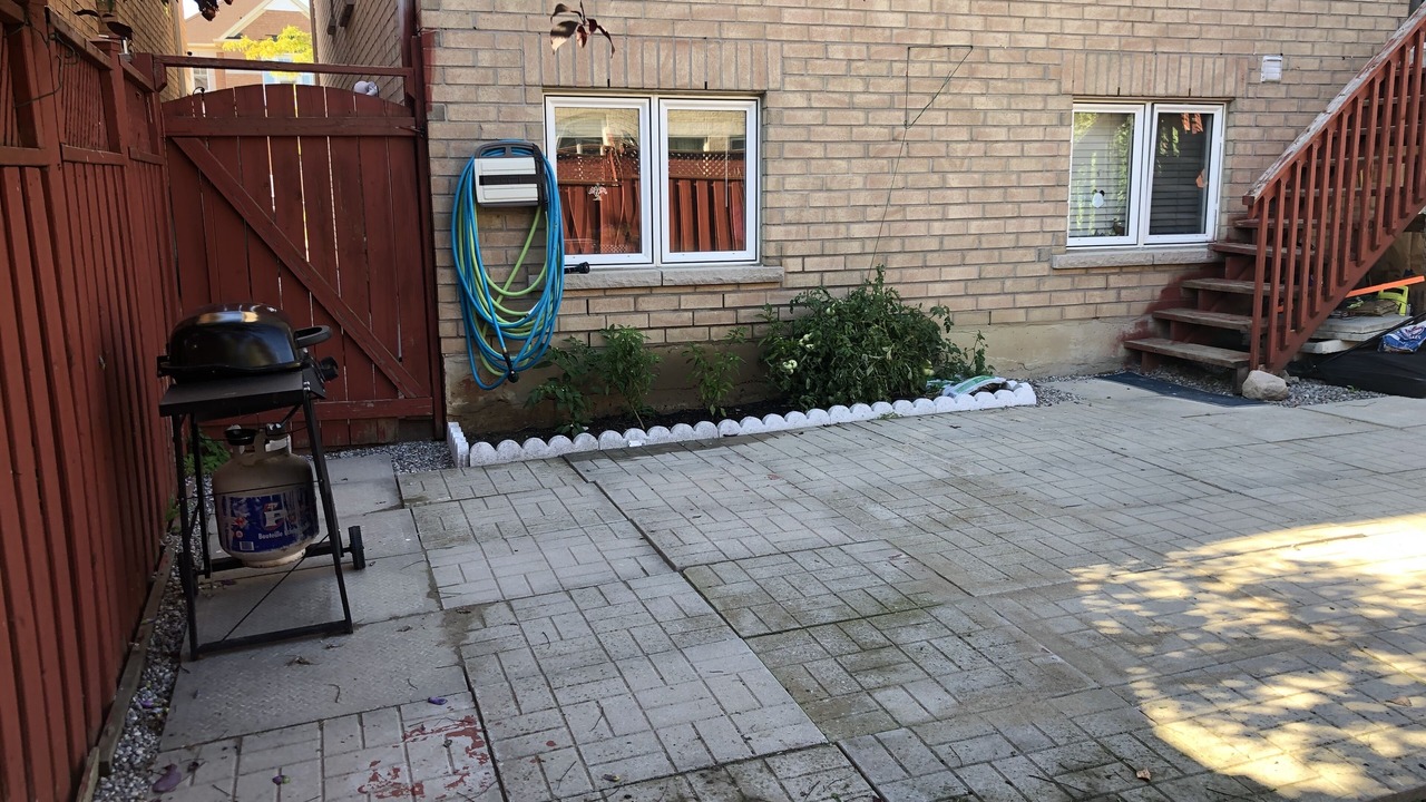 Photo of Patio Balcony in Brampton