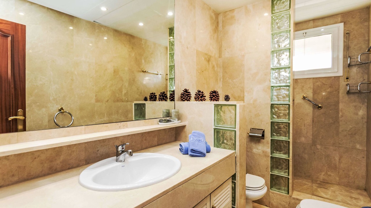 Photo of Bathroom in Les Corts