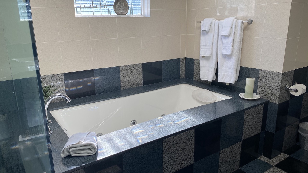 Photo of Bathroom in La Jolla Shores