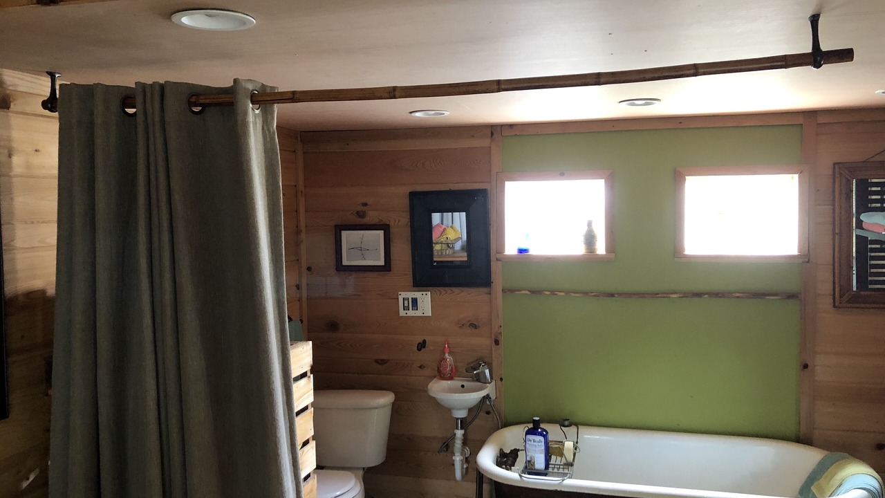 Photo of Bathroom in East Hill