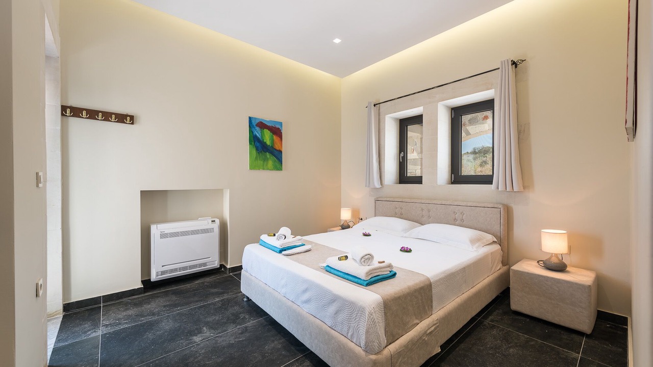 Photo of Bedroom in Douliana