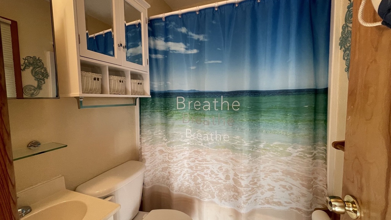Photo of Bathroom in Hatteras