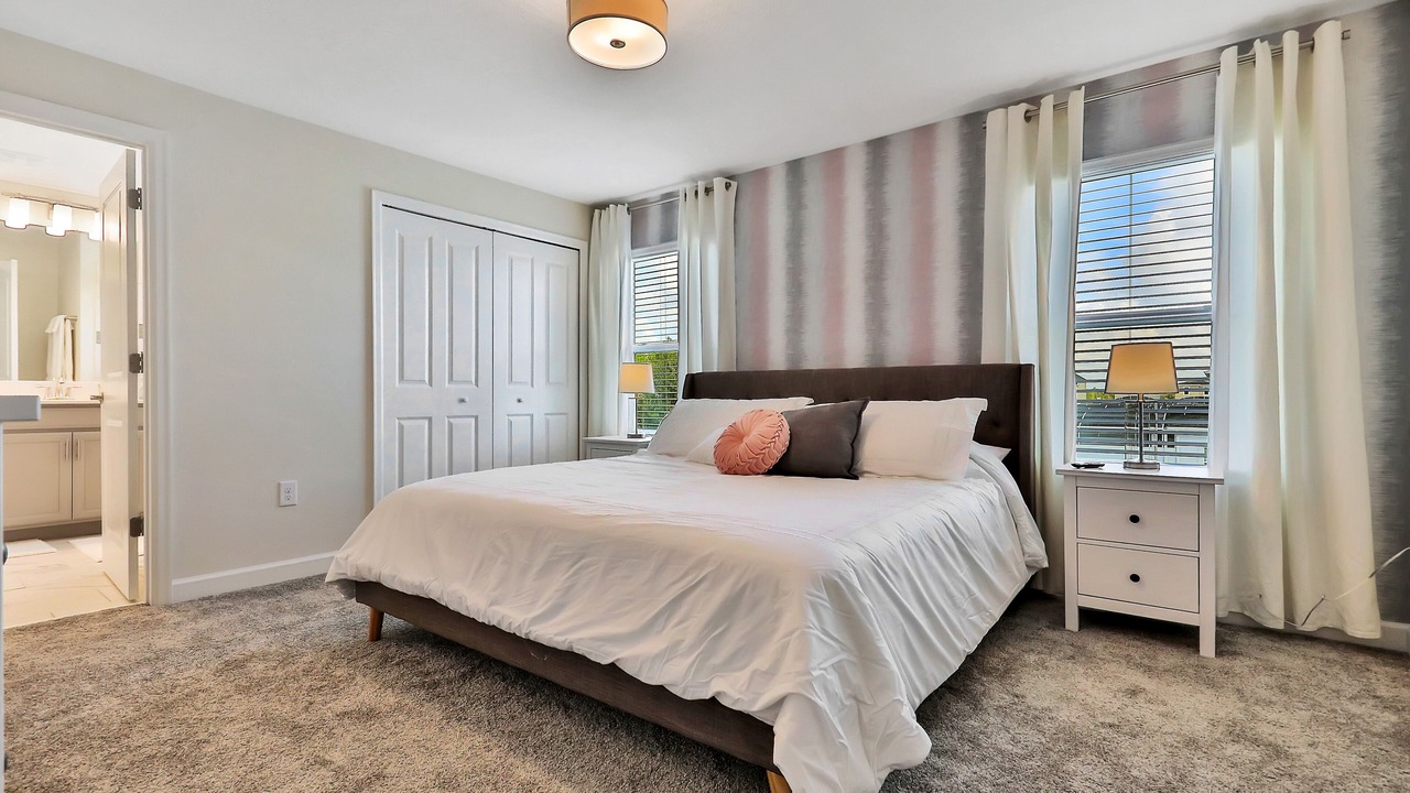 Photo of Bedroom in Ridgewood Lakes