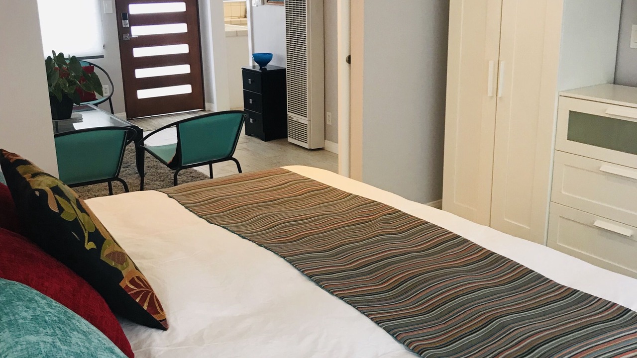 Photo of Bedroom in Balboa Peninsula