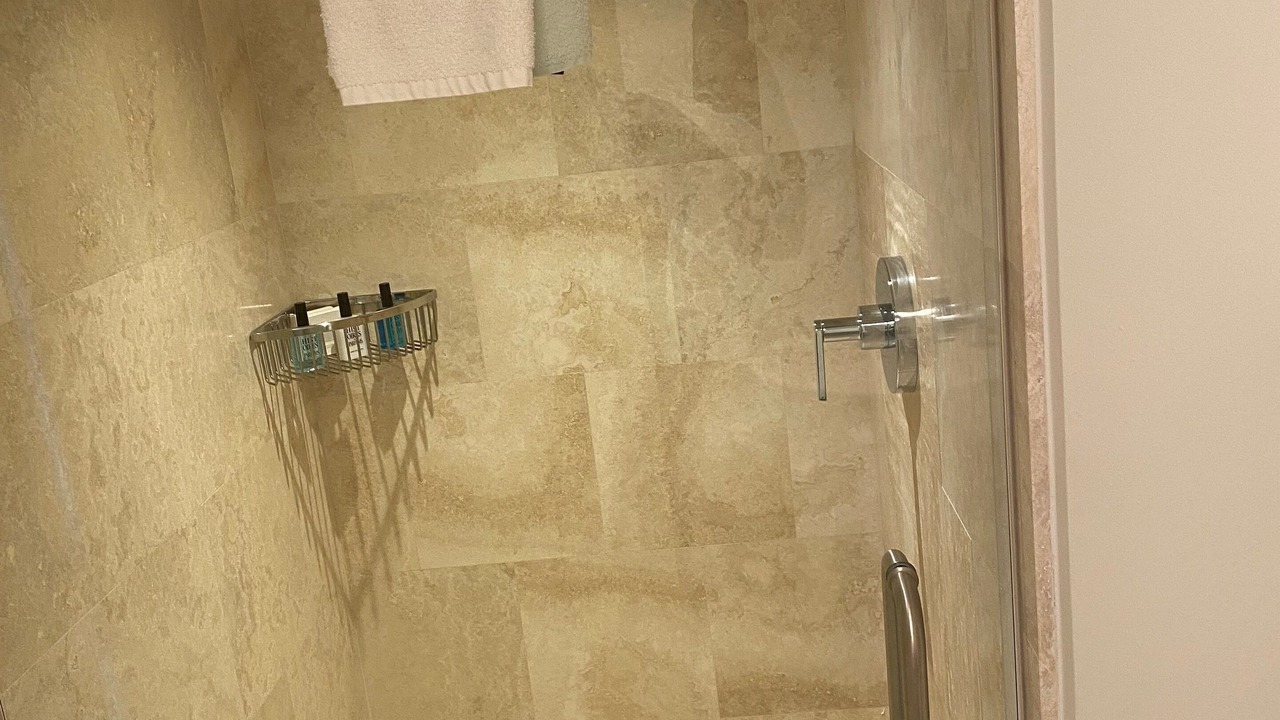 Photo of Bathroom in Mid Beach