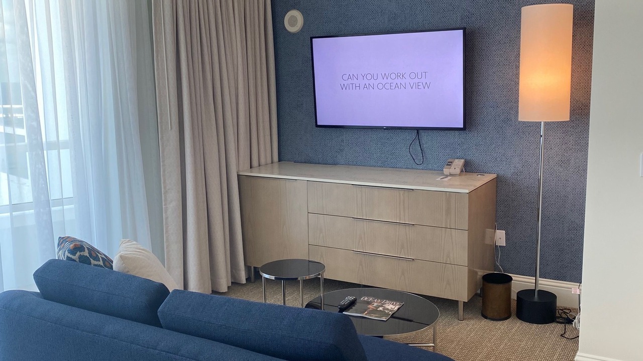 Photo of Livingroom in Mid Beach