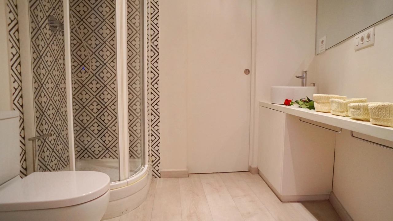 Photo of Bathroom in L'Antiga Esquerra de l'Eixample