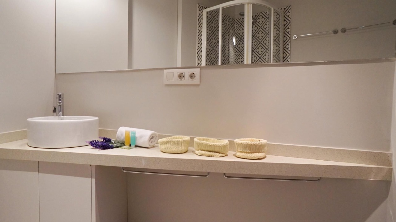 Photo of Bathroom in L'Antiga Esquerra de l'Eixample